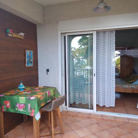 Studio Aux Avirons Pour 2 Personnes, Avec Piscine Les Avirons Extérieur photo